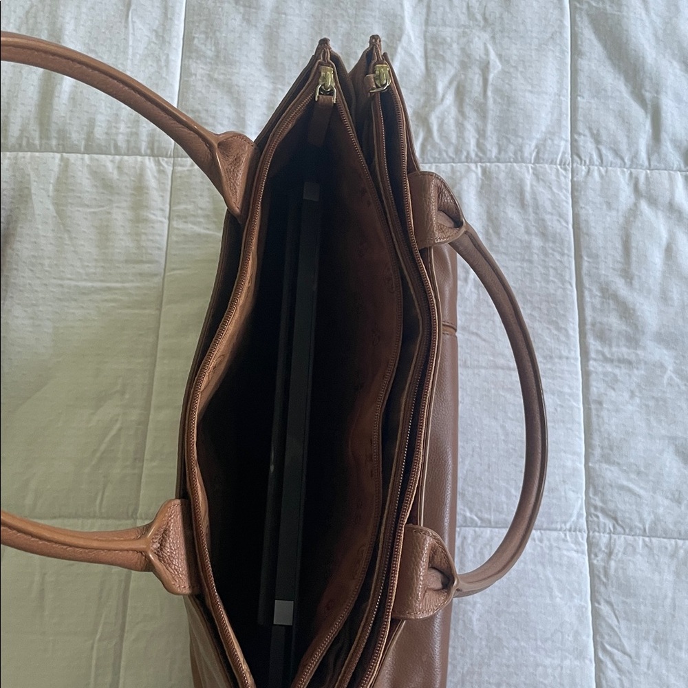 Tory Burch Tan Leather Tote - Picture 11 of 14